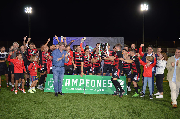 Conil CF 1-1 Sevilla Atlético: primer empate tras cuatro triunfos en  pretemporada